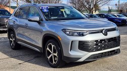 2025 Volkswagen Tiguan SE 4Motion