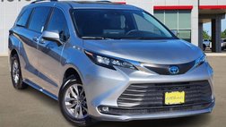 2025 Toyota Sienna XLE