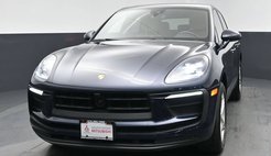 2022 Porsche Macan Base