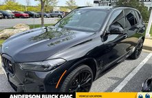 2025 BMW X5 M60i