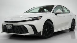 2025 Toyota Camry Hybrid SE