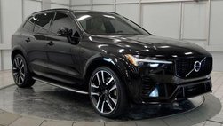 2023 Volvo XC60 Recharge T8 Ultimate Dark Theme