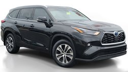 2022 Toyota Highlander Hybrid XLE
