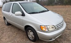 2002 Toyota Sienna LE