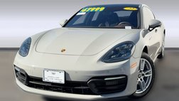 2022 Porsche Panamera 4