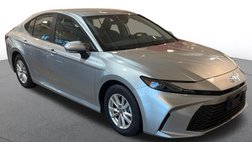2025 Toyota Camry LE FWD