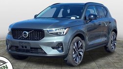 2026 Volvo XC40 B5 Ultra
