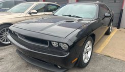 2013 Dodge Challenger SXT Plus