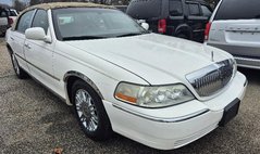 2005 Lincoln Town Car Signature