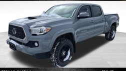 2018 Toyota Tacoma TRD Sport