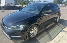 2018 Volkswagen Golf SE