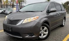2016 Toyota Sienna LE