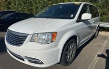 2016 Chrysler Town and Country Touring