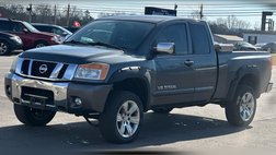 2010 Nissan Titan SE