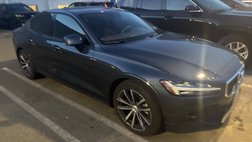 2021 Volvo S60 T5 Momentum
