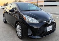 2015 Toyota Yaris L 2dr Hatchback