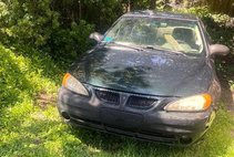 2003 Pontiac Grand Am SE1