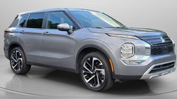 2023 Mitsubishi Outlander SE