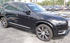 2025 Volvo XC90 T8 Ultra Bright Theme 7P