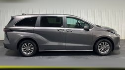 2024 Toyota Sienna XLE 7-Passenger