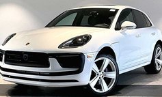 2025 Porsche Macan T