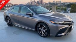 2022 Toyota Camry SE