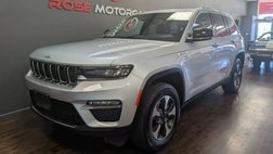 2023 Jeep Grand Cherokee Base