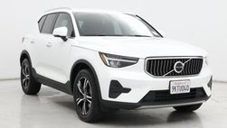 2024 Volvo XC40 B5 Core Bright Theme