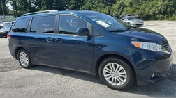 2012 Toyota Sienna XLE V6 8 Passenger