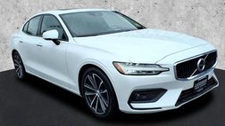 2021 Volvo S60 T5 Momentum