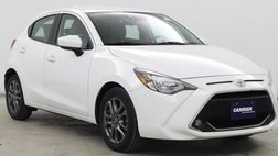 2020 Toyota Yaris Hatchback LE