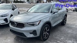 2025 Volvo XC40 B5 Core Bright Theme