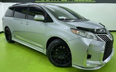 2019 Toyota Sienna XLE