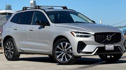 2025 Volvo XC60 B5 Core Dark Theme