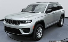 2024 Jeep Grand Cherokee Laredo X