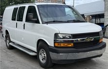 2022 Chevrolet Express 2500