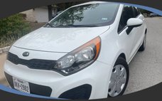 2015 Kia Rio5 LX