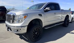 2017 Nissan Titan SV