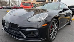 2017 Porsche Panamera Turbo