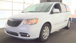 2016 Chrysler Town and Country Touring