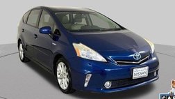2013 Toyota Prius v Two