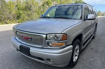 2004 GMC Yukon XL Denali