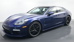 2022 Porsche Panamera Turbo S