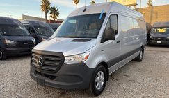 2024 Mercedes-Benz eSprinter 2500