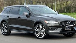 2025 Volvo V60 Cross Country B5 Plus