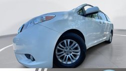 2017 Toyota Sienna XLE 8-Passenger