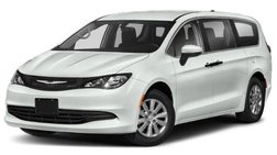 2020 Chrysler Voyager LX