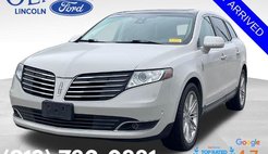 2019 Lincoln MKT Reserve