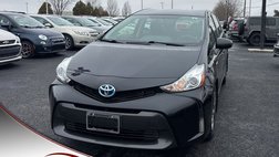 2017 Toyota Prius v Five