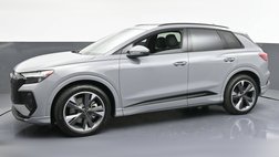 2024 Audi Q4 e-tron quattro Premium Plus 55
